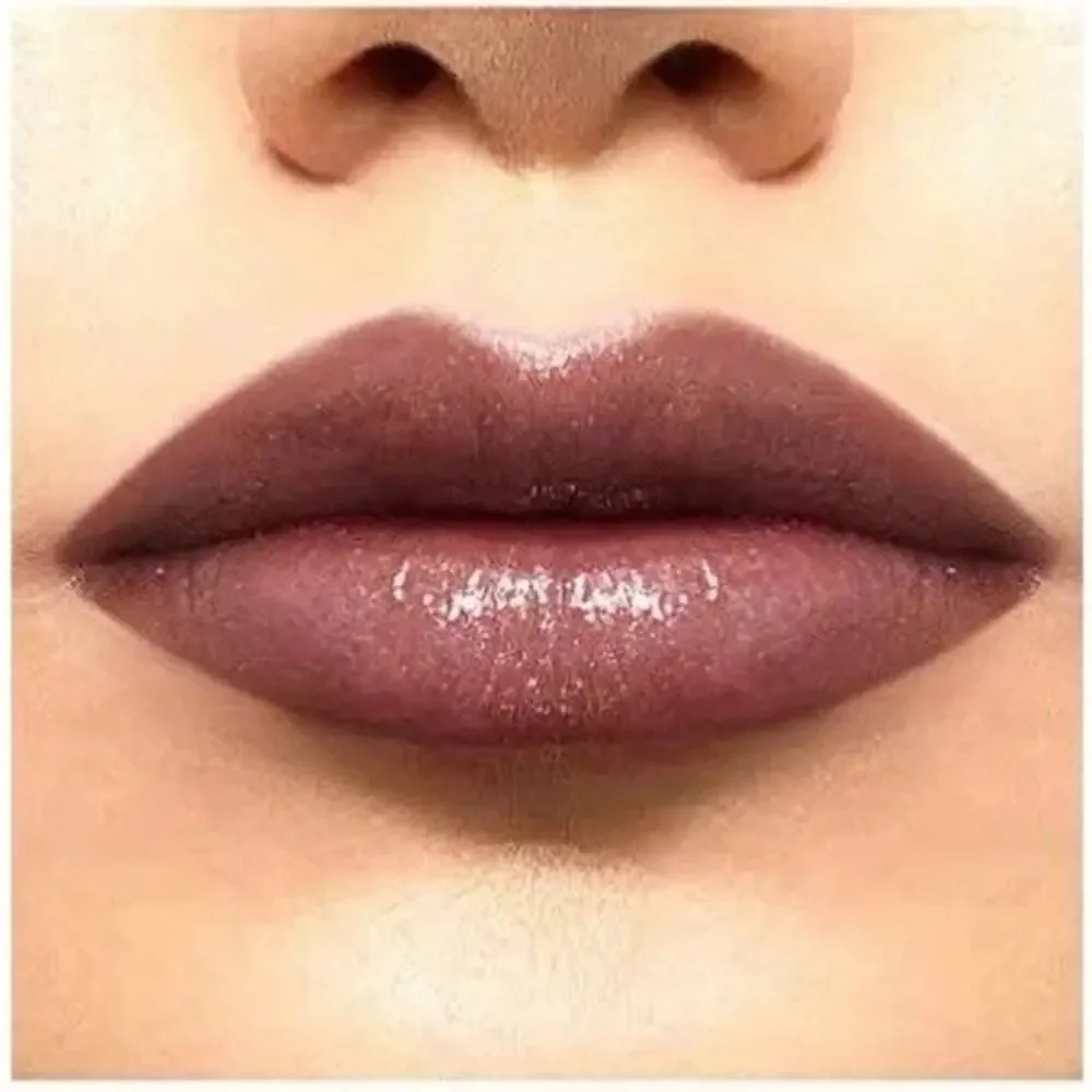 stila - Beauty Boss Lip Gloss - In the Black - 0.11 fl oz/ 3.2 mL